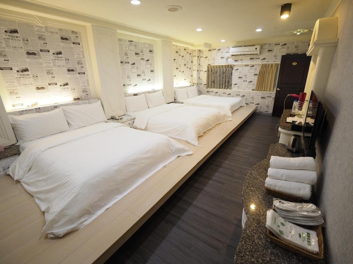 合悅都會商旅 Heyue Hotel Kota Hsinchu Bagian luar foto